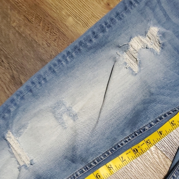 Vigoss Thompson Tomboy Blue Skinny Jeans with Distressed Fading - Picture 6 of 11